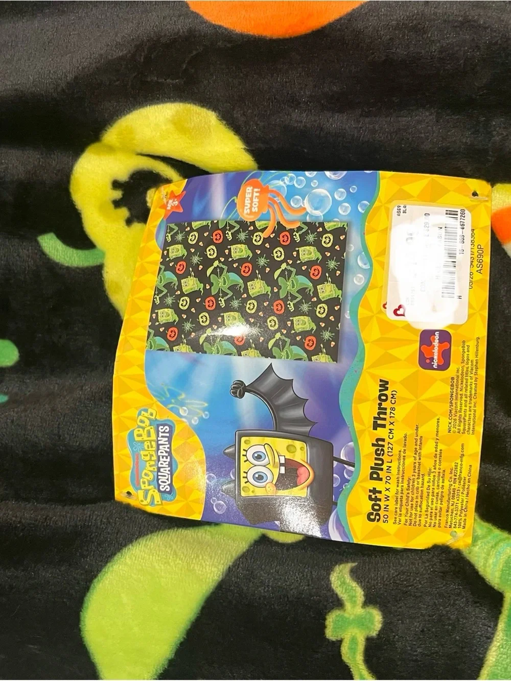 NEW viral, 2026  spongebob halloween plush blanket throw Brand new Oversized